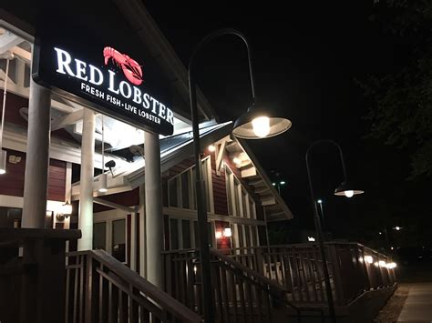Red lobster aurora il - Red Lobster in North Aurora now delivers! Browse the full Red Lobster menu, order online, and get your food, fast.